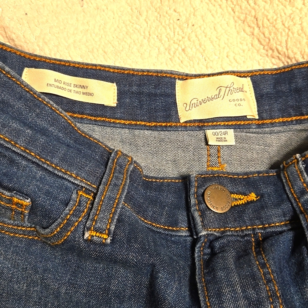 Jeans